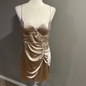 NWT Selfie Leslie Aphrodite Molded Bust Party Mini Dress SZ Large Champagne